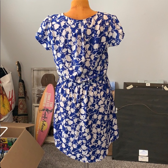 Dress with pockets - Picture 2 of 4